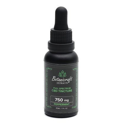 Bottle of 750 mg full spectrum CBD oil | Peppermint Flavor | Botanicraft Extracts